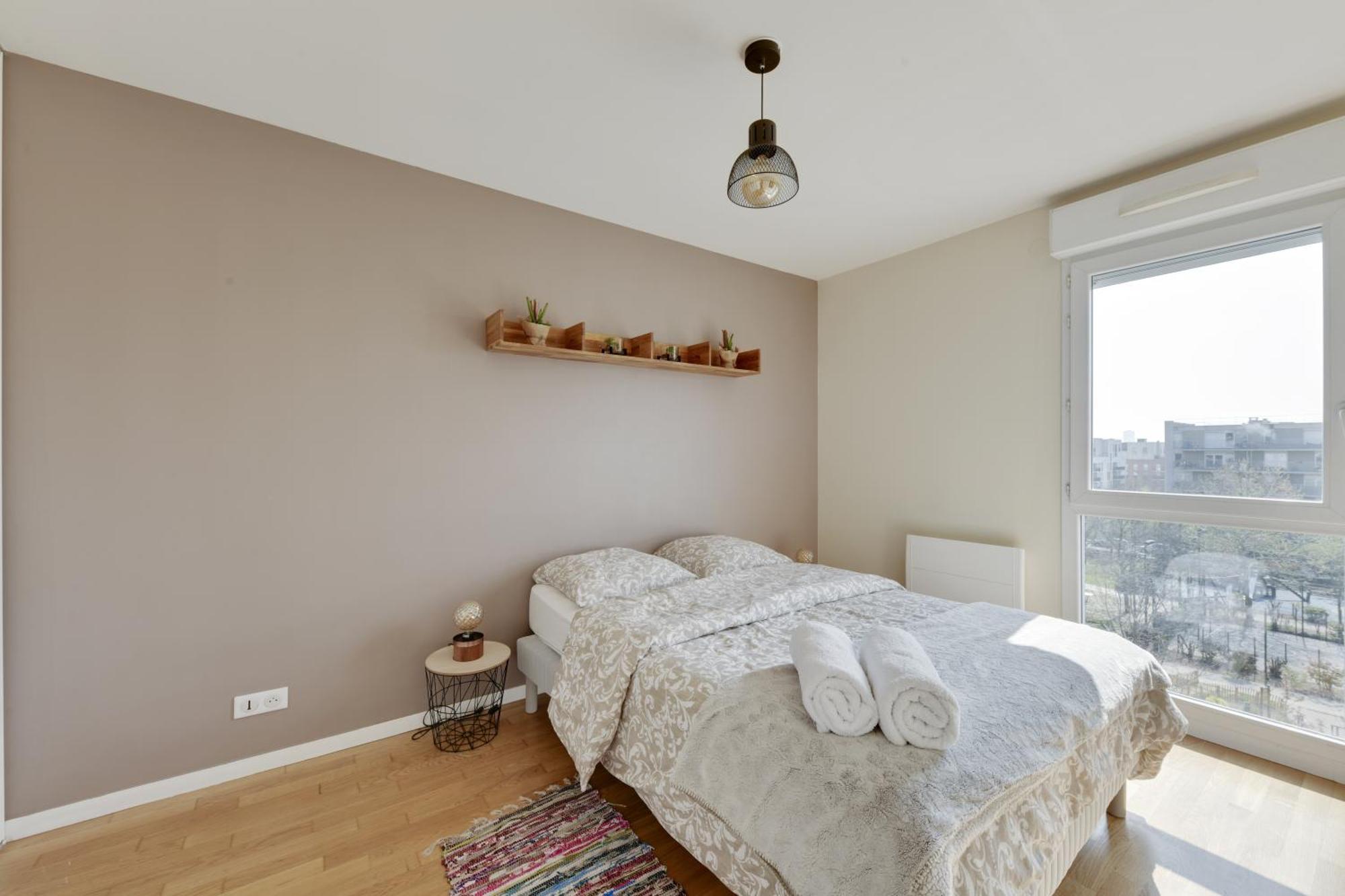 Chic Apartment With Superb View Of The Eiffel Tower Saint-Denis  Exteriér fotografie